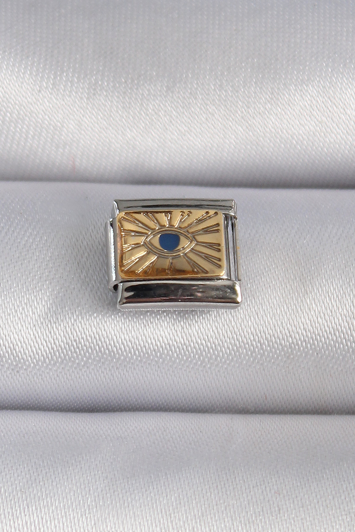 316L Çelik Gümüş Renk Altın Göz İşlemeli Charm