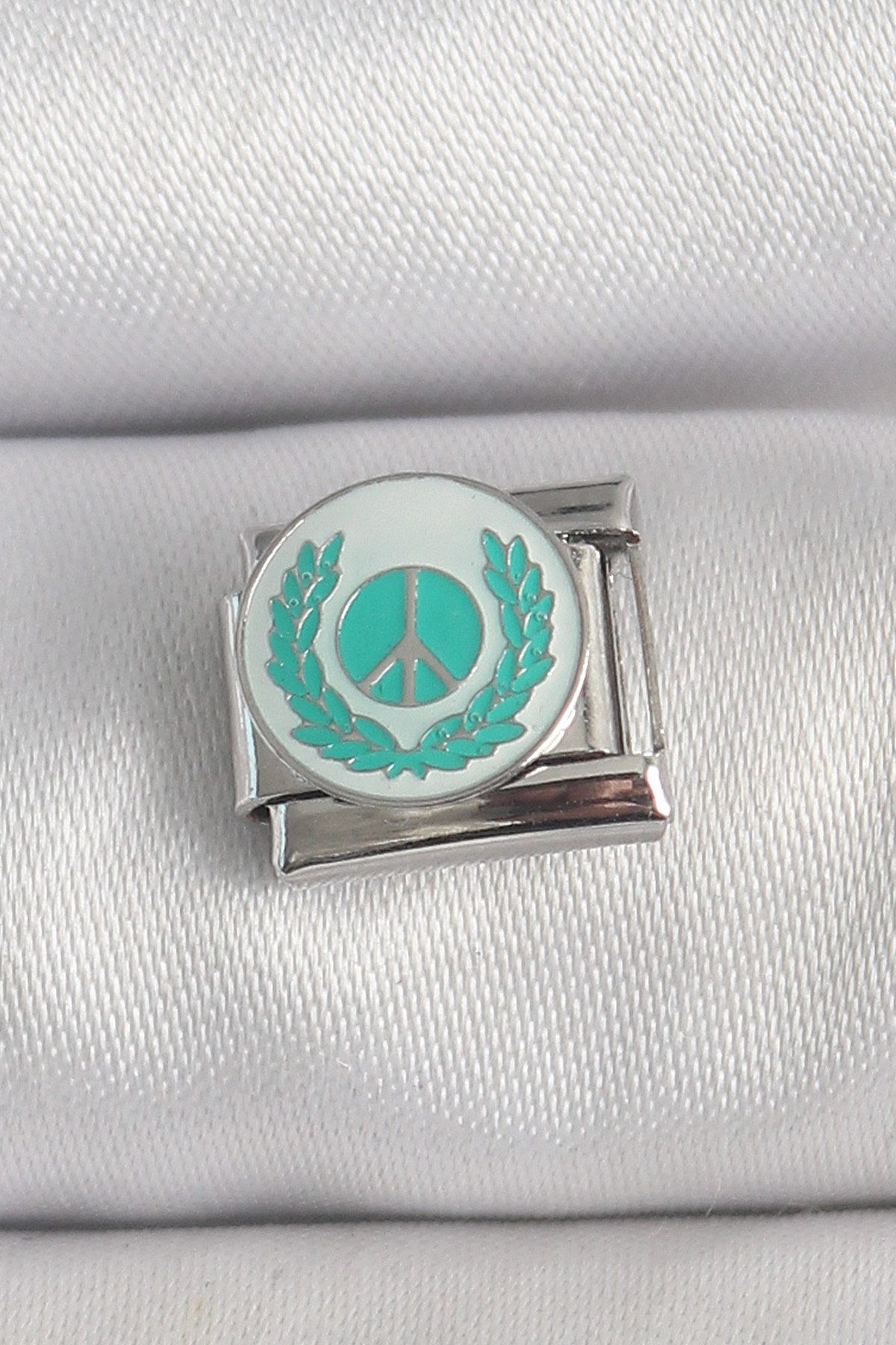 316L Çelik Gümüş Renk Beyaz Mavi Barış İşareti İşlemeli Charm