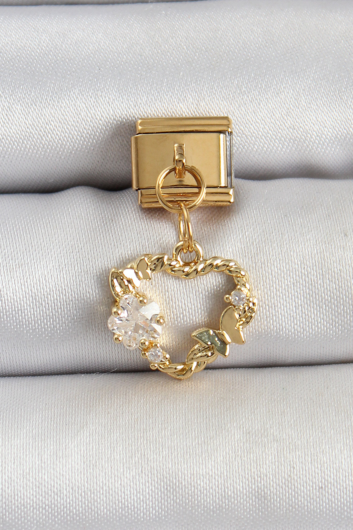 316L Çelik Sallantılı Zirkon Taşlı Kalp Model Gold Renk Charm