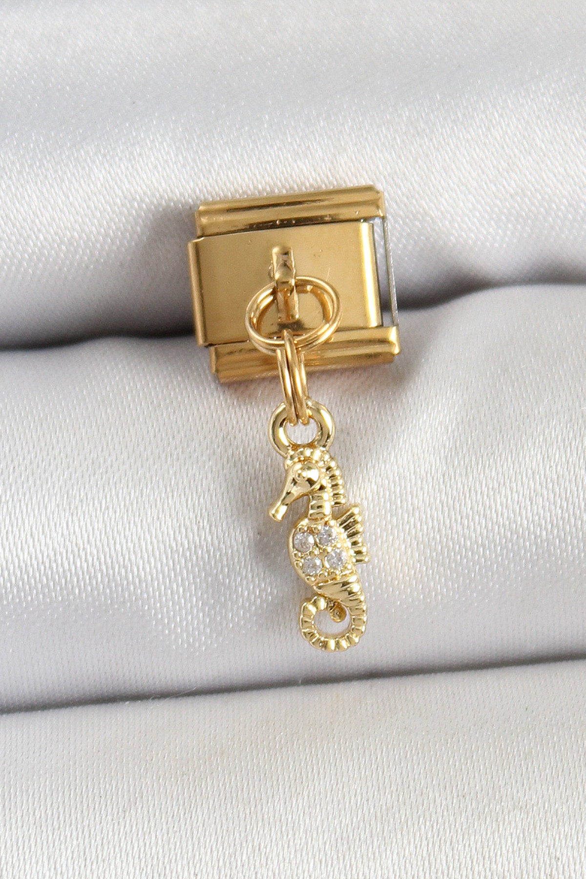 316L Çelik Sallantılı Zirkon Taşlı Çiçek Model Gold Renk Charm