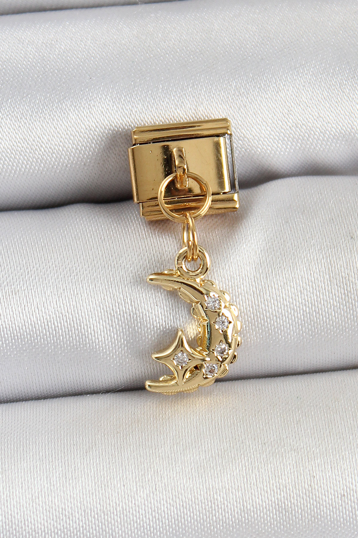 316L Çelik Sallantılı Zirkon Taşlı Ay Model Gold Renk Charm