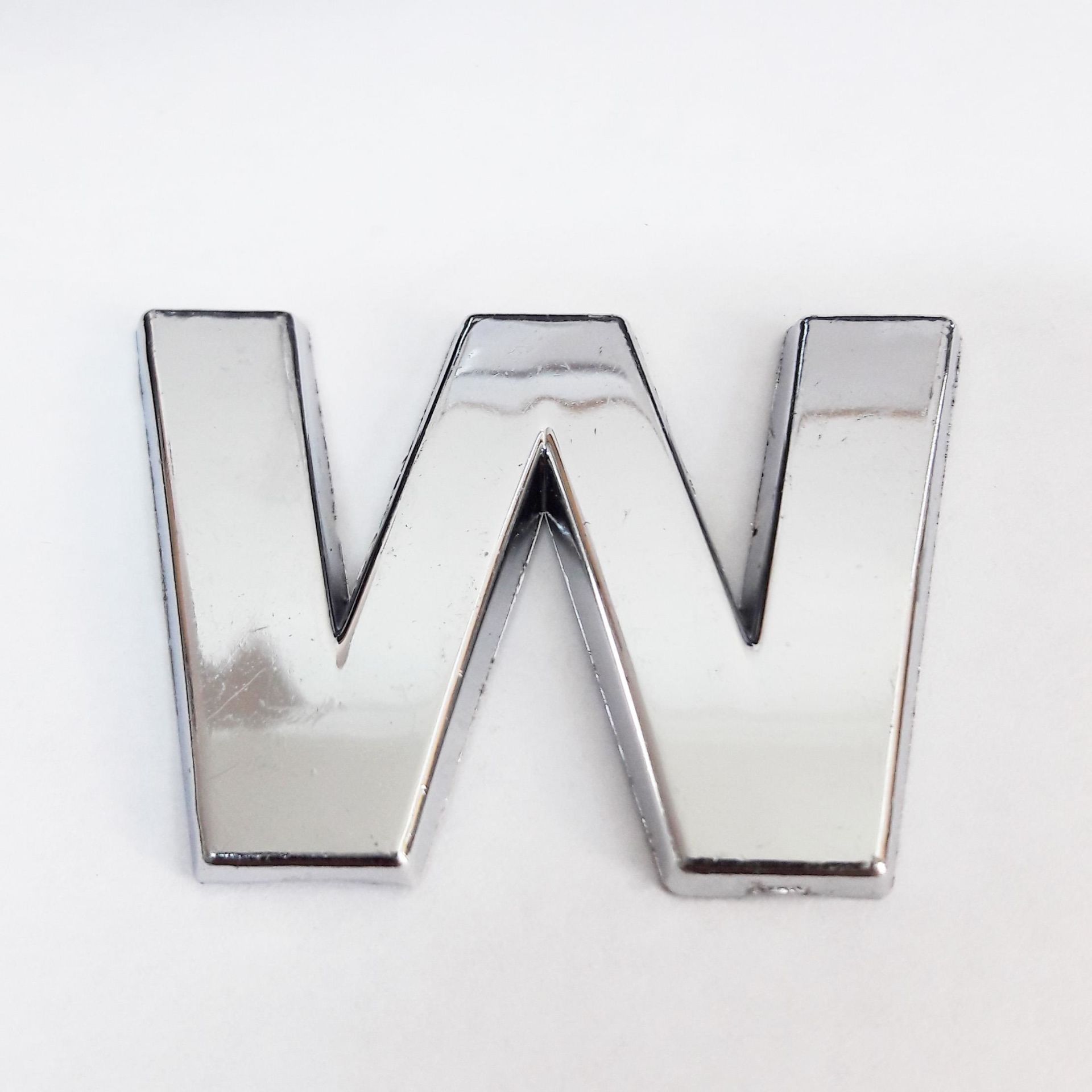 Cemax W Harfi 3,75 Cm Krom Yapışkanlı