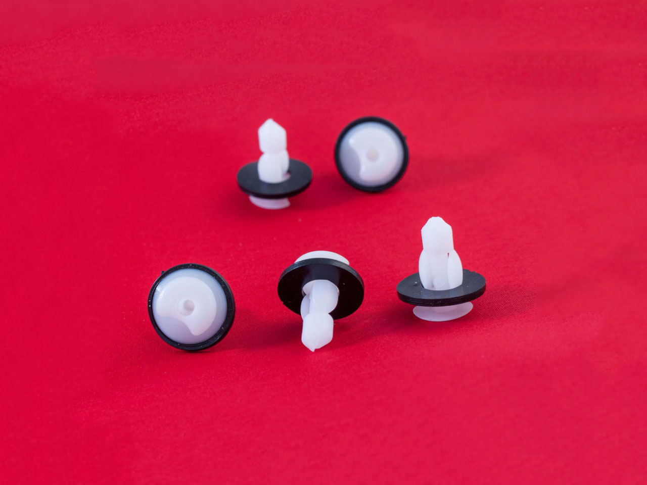 Citroen AX "“ BX & Peugeot 306 - 405 - 505 "“ 605 & Renault 9 "“ Clio & Ford Döşeme Klipsi 20 Adet YK 0805 OEM7703077111