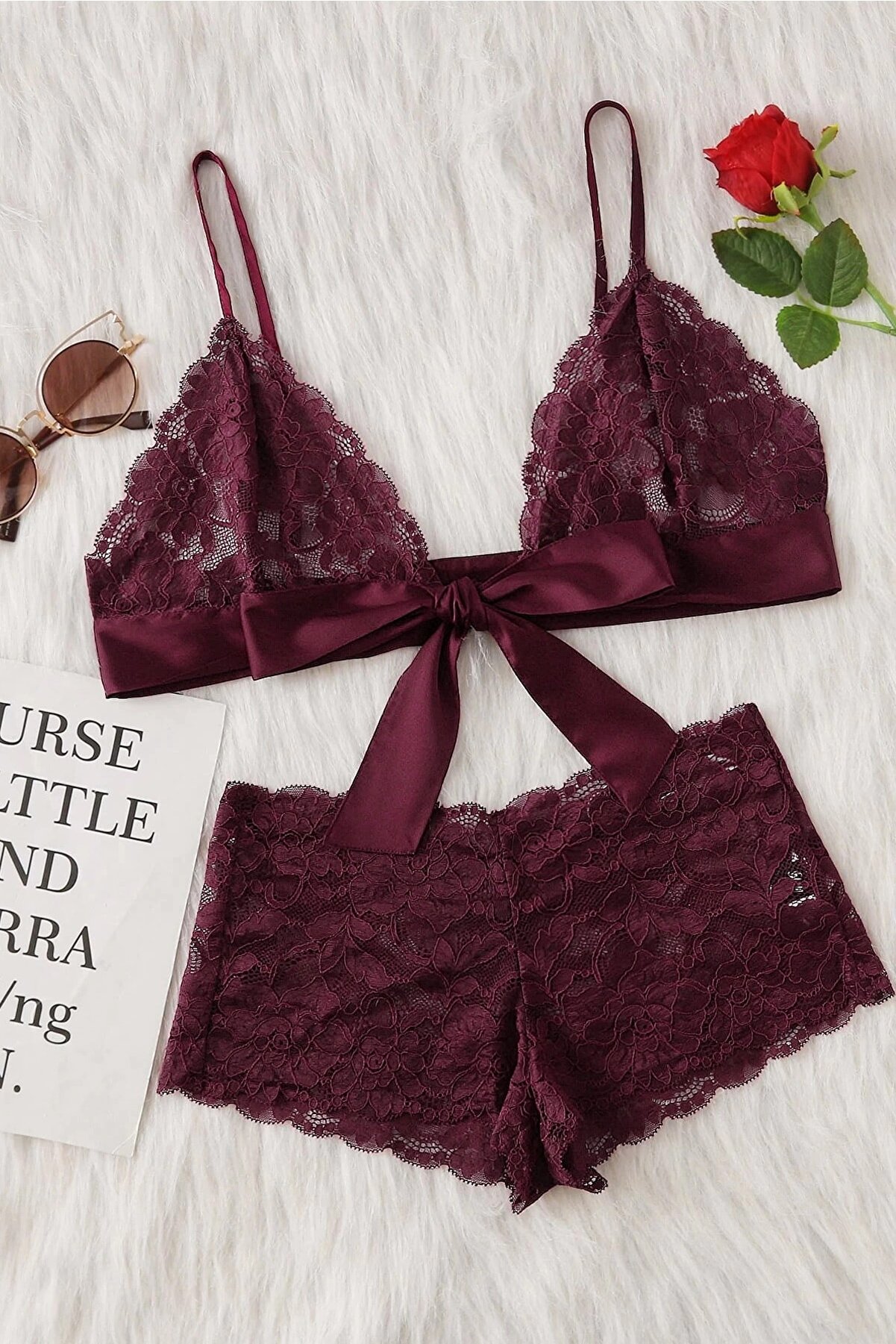 Kadın Bordo Dantelli &amp; Kurdelalı Sütyen Külot Takımı – Modern, Konforlu ve Günlük Kombinlere Uygun