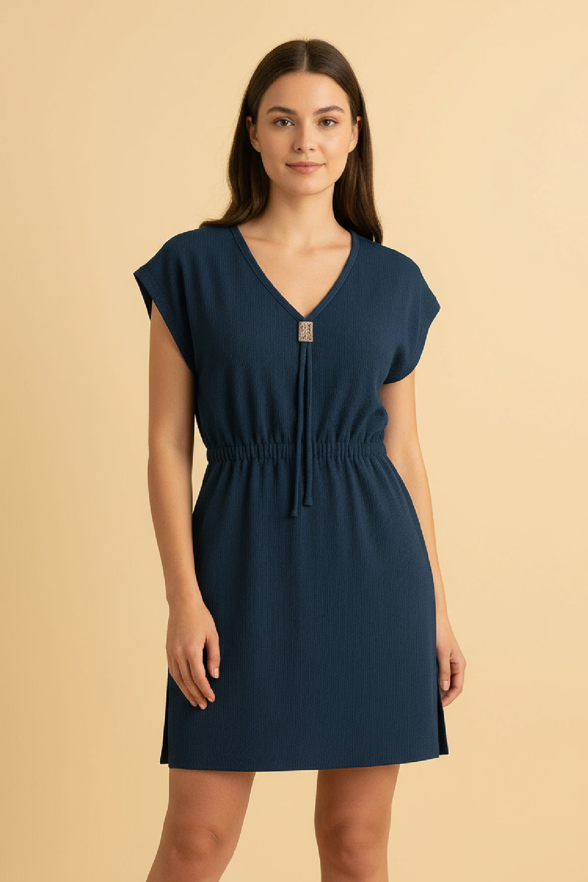 Kadın Lacivert Yanları Yırtmaçlı Tokalı V Yaka Mini Plaj Elbisesi