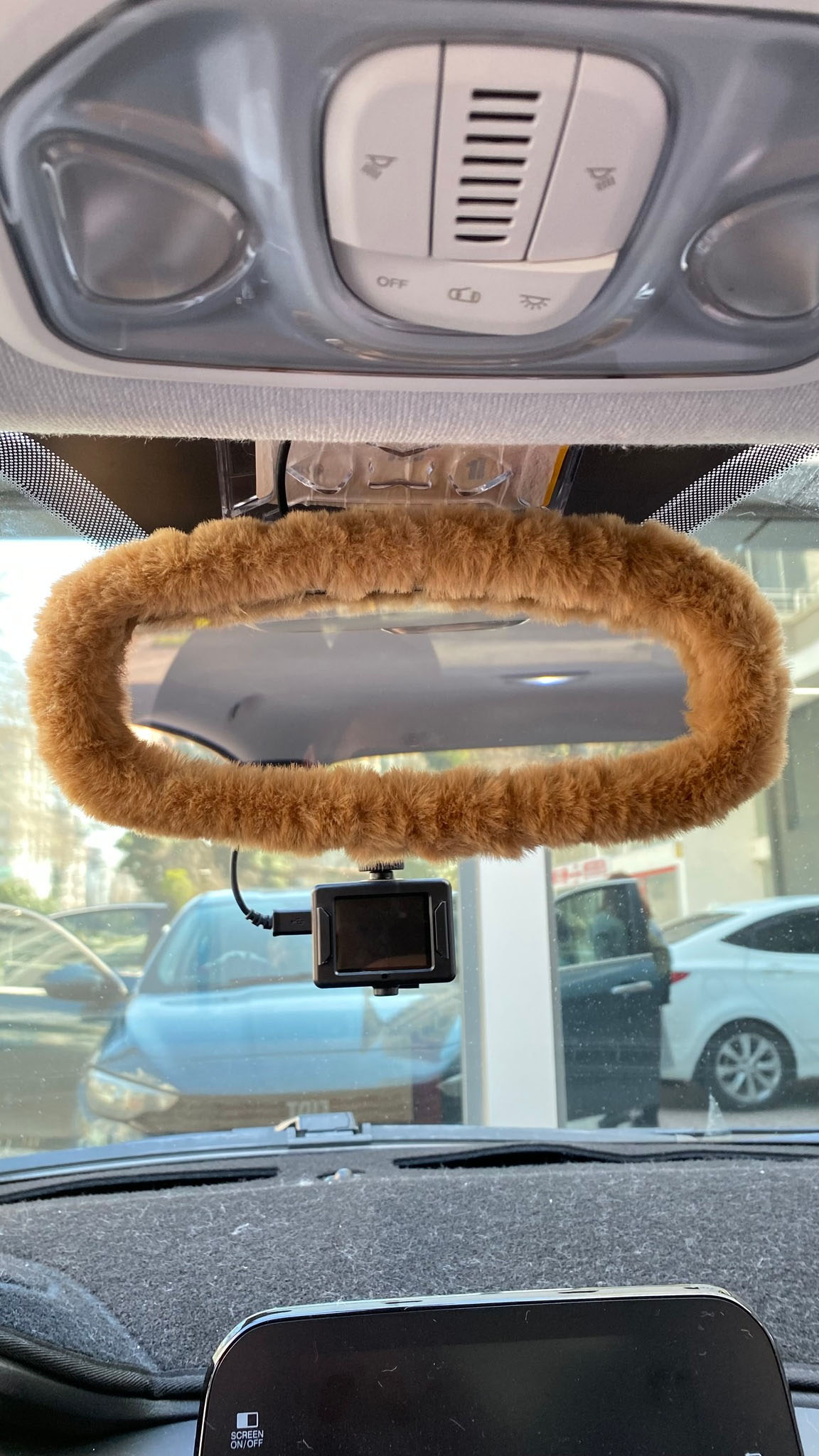 Peluş Dikiz Ayna Kılıfı Süs Kahverengi