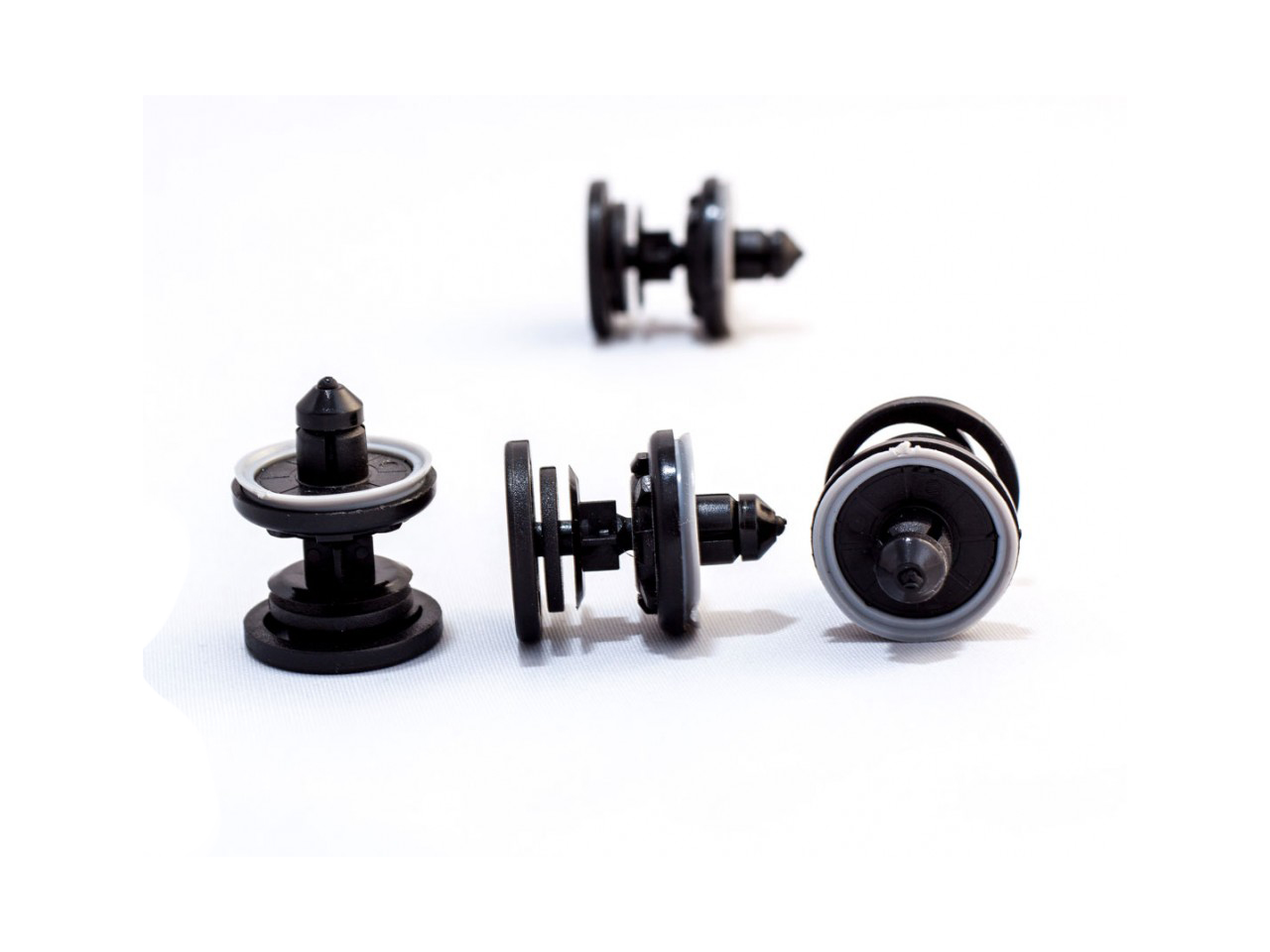 Vw Caddy - Golf 5 "“ Golf 6 - Scirocco - Touareg "“ Transporter T5 -Polo - Variant & Audi A4 - A5 - Q5 - Q7 & Volvo Kapı Döşeme Klipsi YK 0003 50 Adet